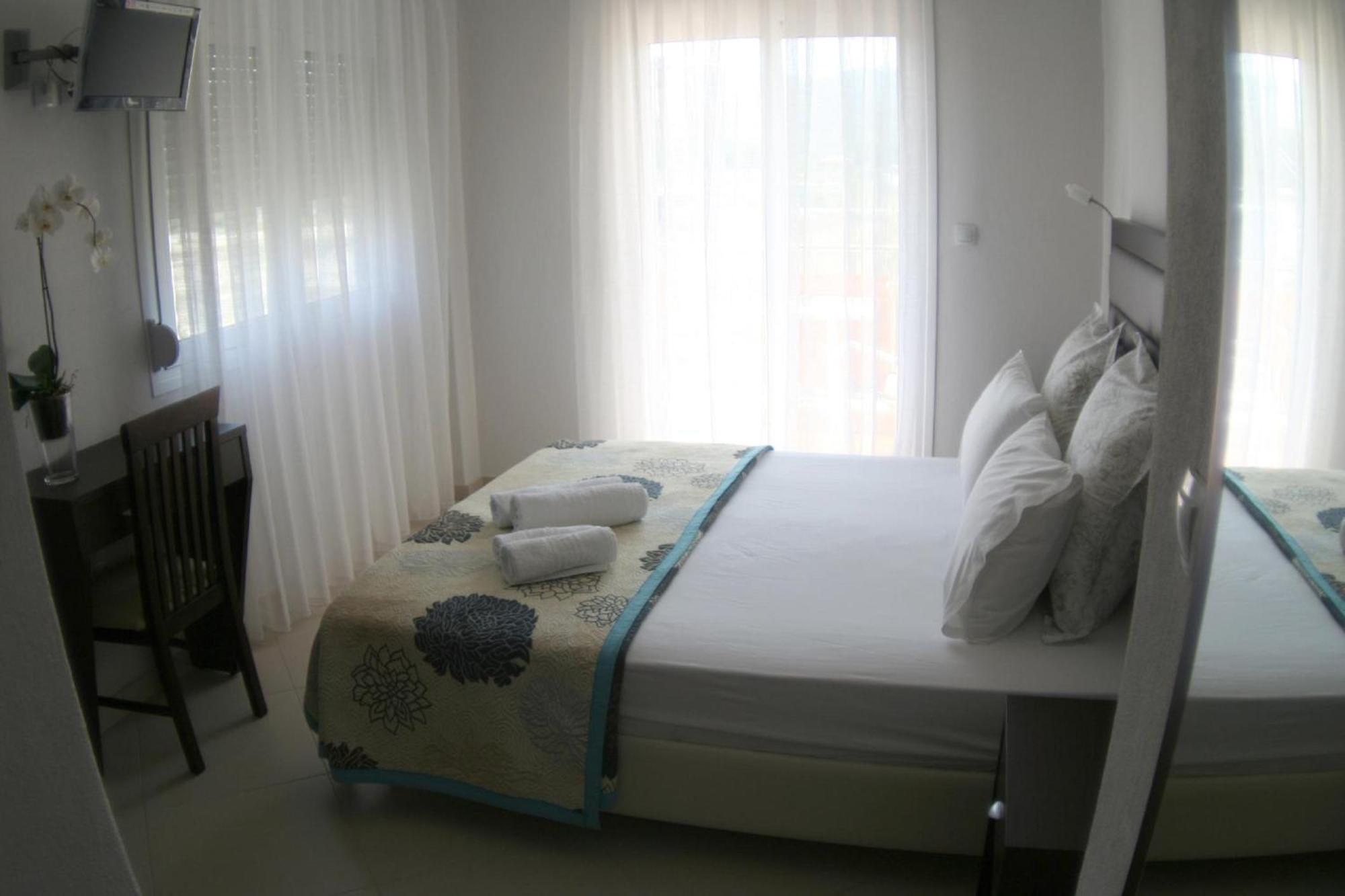Mare D'Oro Apartment Sarti Exterior photo
