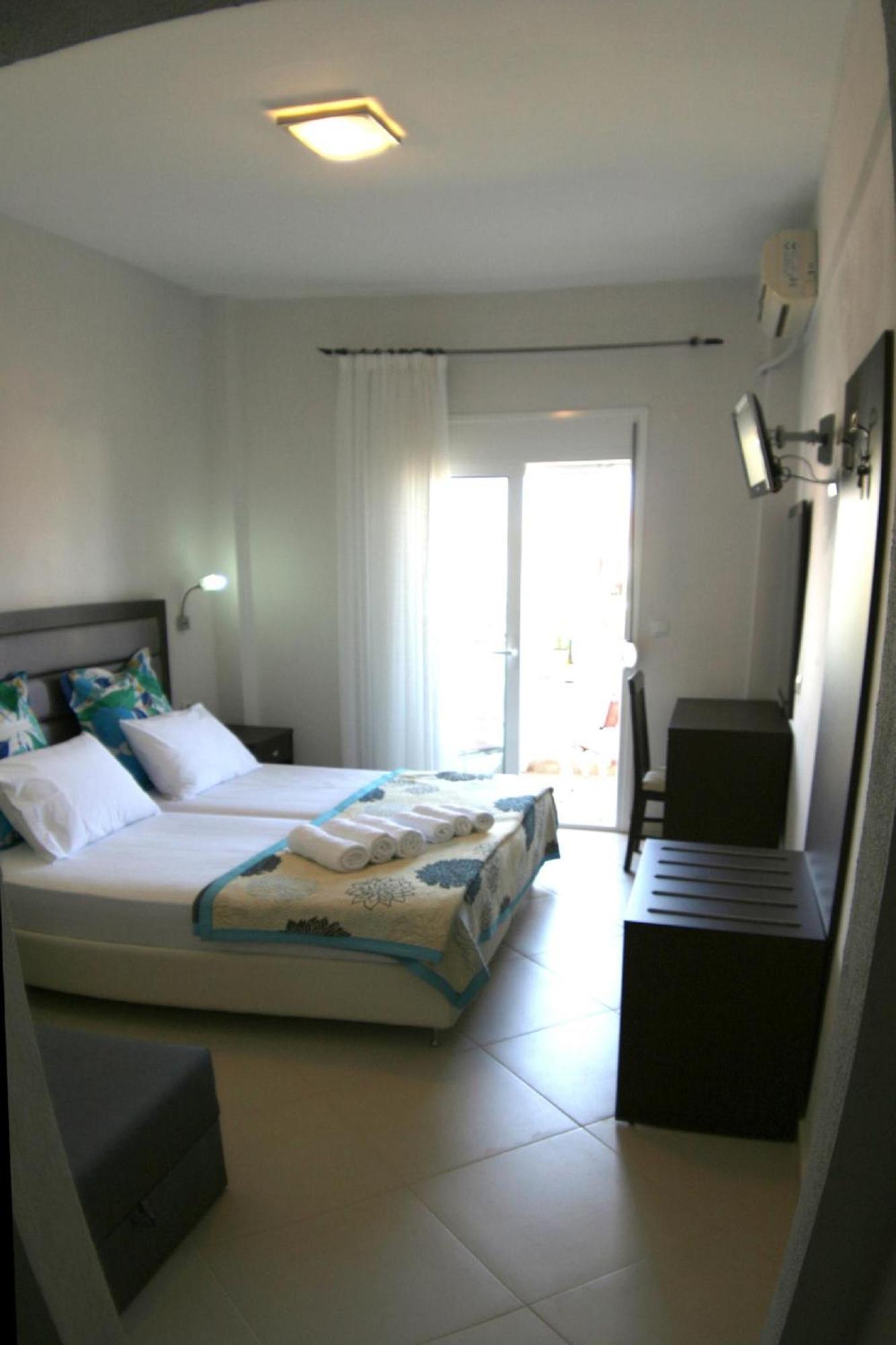 Mare D'Oro Apartment Sarti Exterior photo