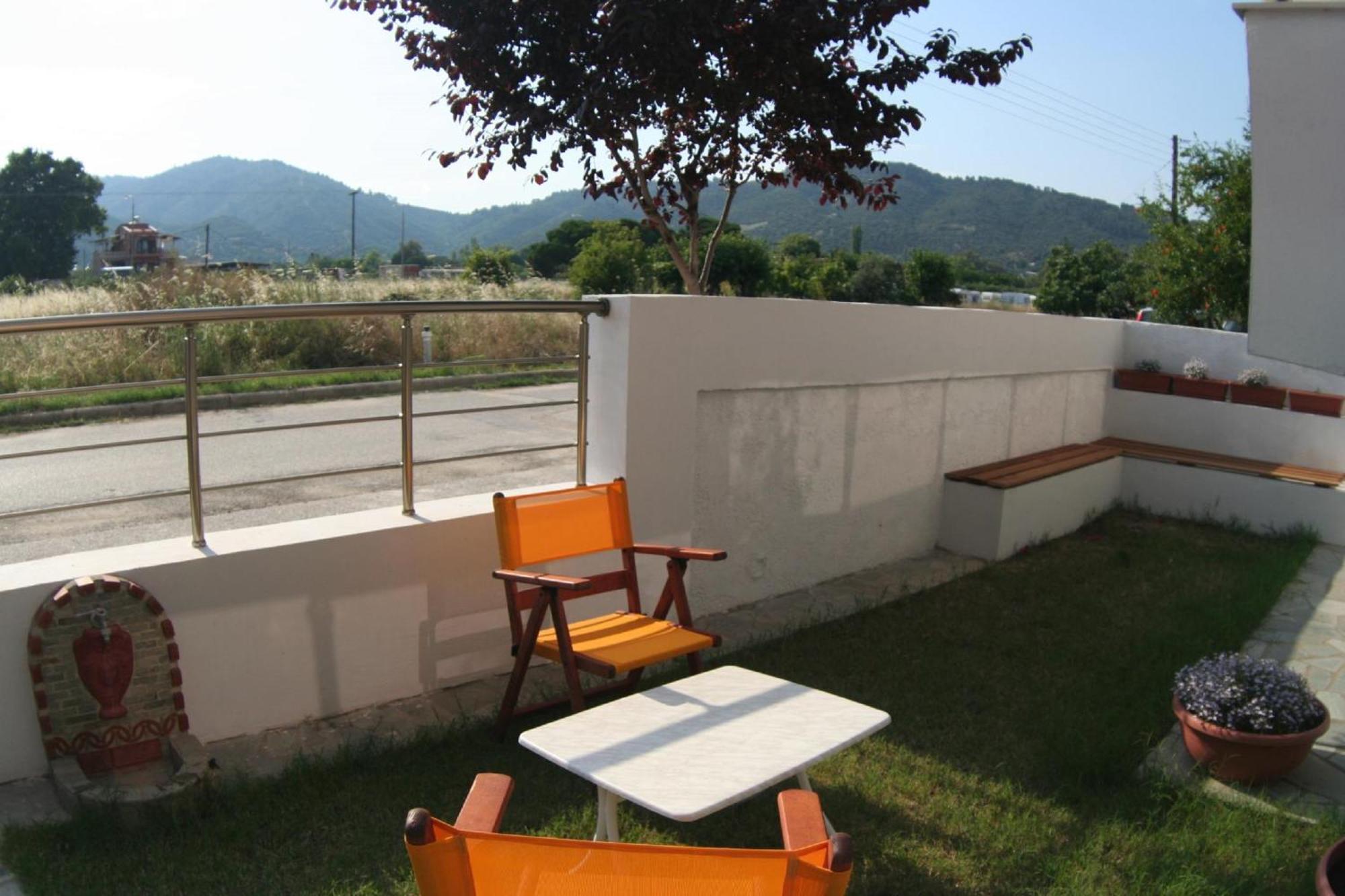 Mare D'Oro Apartment Sarti Exterior photo